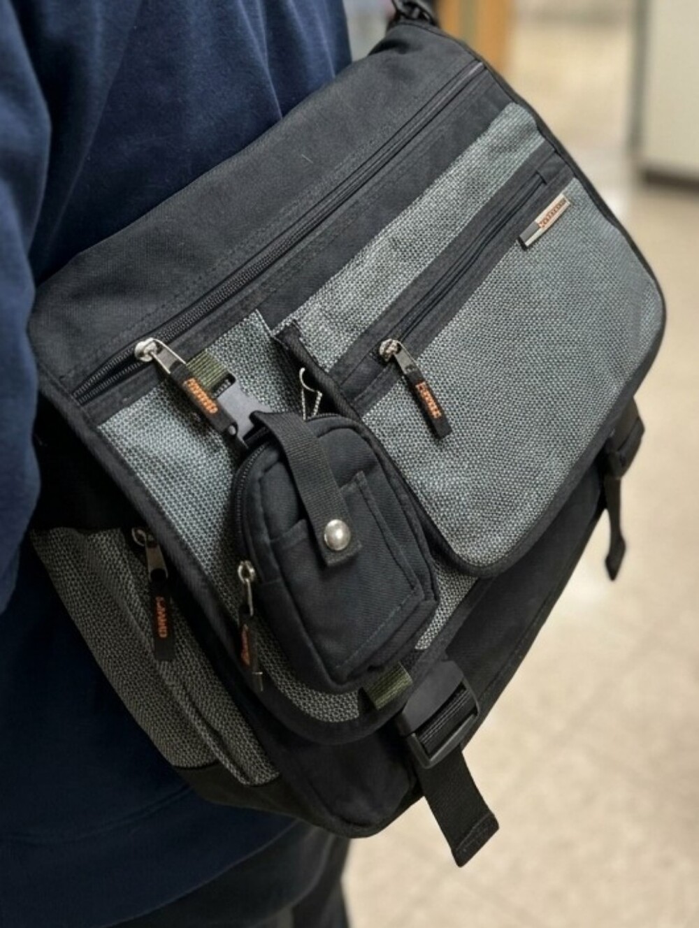 ESPIRIT Black and Gray Men's Messenger Bag with Utility Pouch
